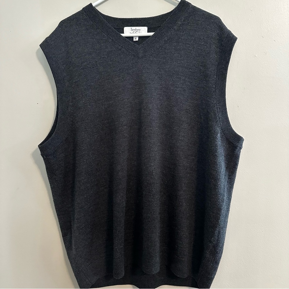 The Turnbury Vest XL 100% Extra Fine Merino Wool Sweater Gray Preppy Normalcore